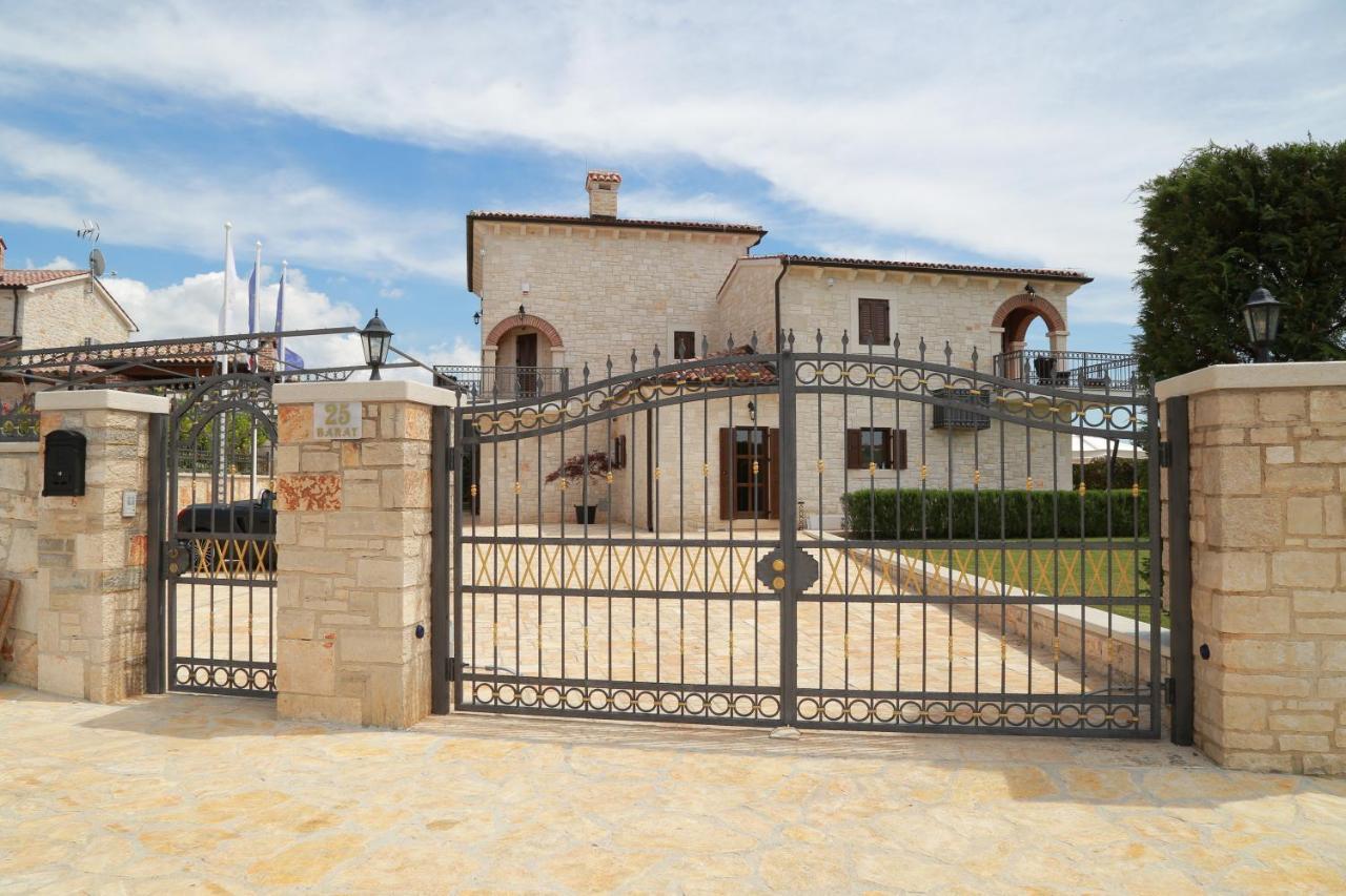 Villa Carolus-Luxurious Istrian Villa Барат Экстерьер фото