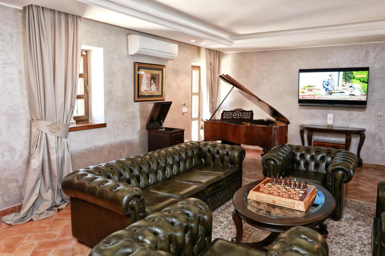 Villa Carolus-Luxurious Istrian Villa Барат Экстерьер фото